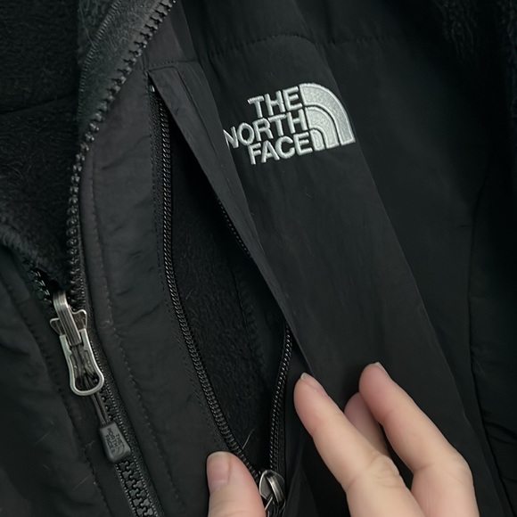 North Face Jacket - Picture 2 of 9